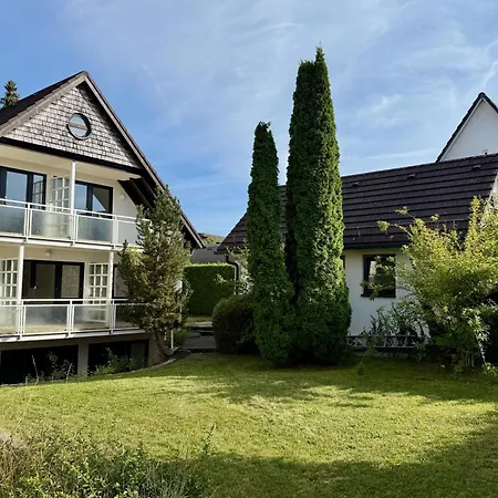 Neueroeffnung Haus Zum Wald