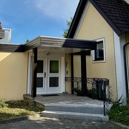 Neueroeffnung Haus Zum Wald Apartmanhotel