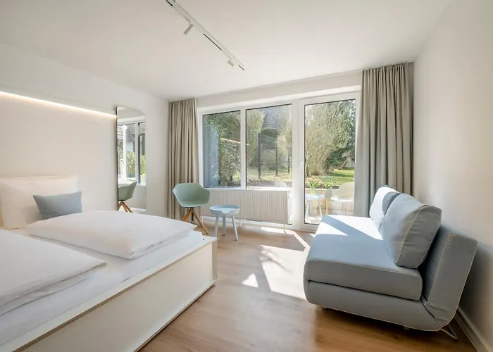 Neueroeffnung Haus Zum Wald 3*