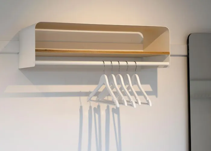 Neueroeffnung Haus Zum Wald